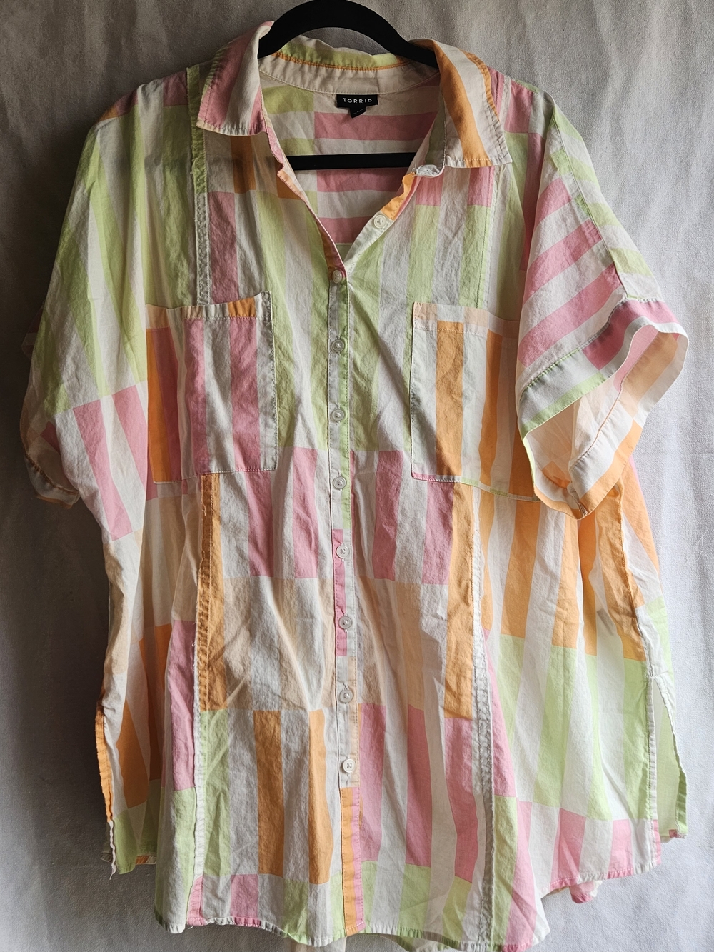 Torrid Color Block Woven With Dolman Sleeve Size 2